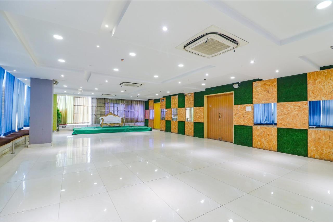 Fabhotel Aamantran & Banquet Halls - Nr Rtc X Roads Metro Station Χιντεραμπάντ Εξωτερικό φωτογραφία